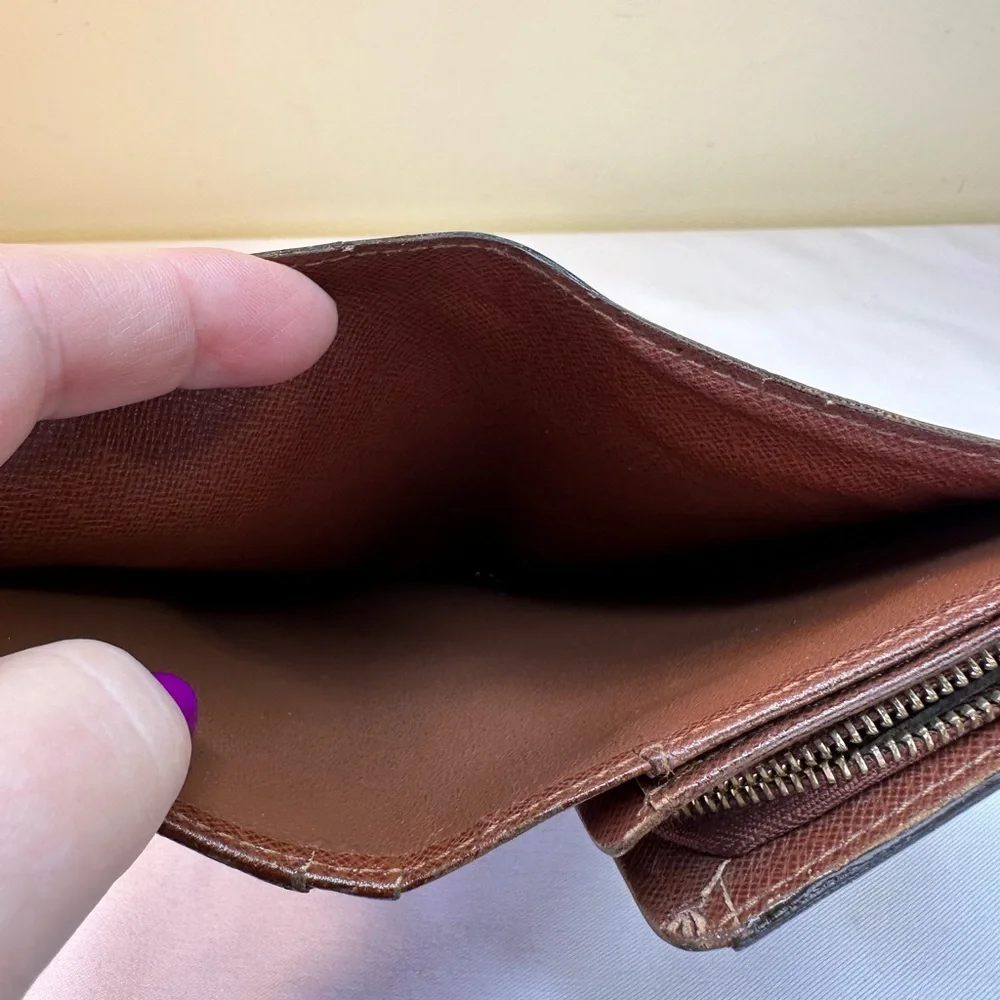 Louis Vuitton Monogram Portefeuille Tresor Wallet CA0041 Spain 2001 - Picture 11 of 13